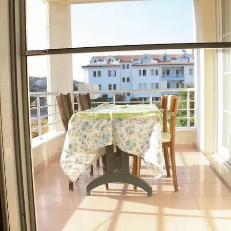 Spacious 2 Bedroom Family With Mountain View 公寓