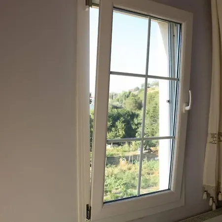 Spacious 2 Bedroom Family With Mountain View 公寓