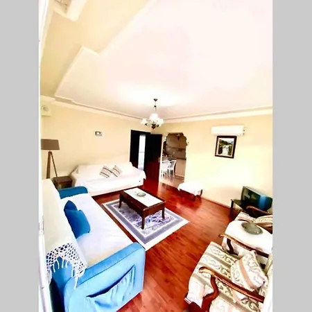 Spacious 2 Bedroom Family With Mountain View * 达特恰