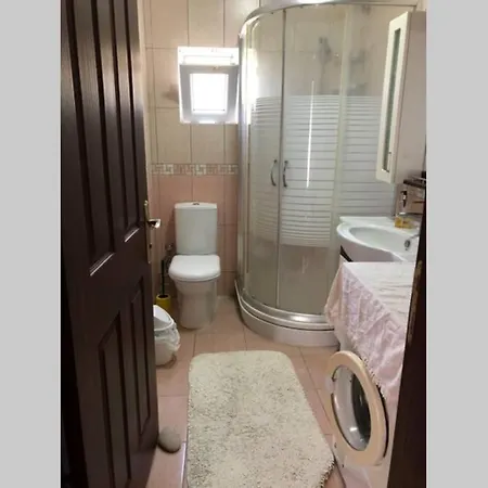 公寓 Spacious 2 Bedroom Family With Mountain View